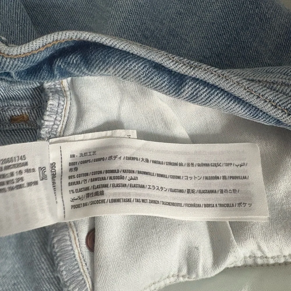 Abercrombie & Fitch The Baggy Low Rise Denim Cuffed Hem Jeans size 12/31 - Picture 6 of 7